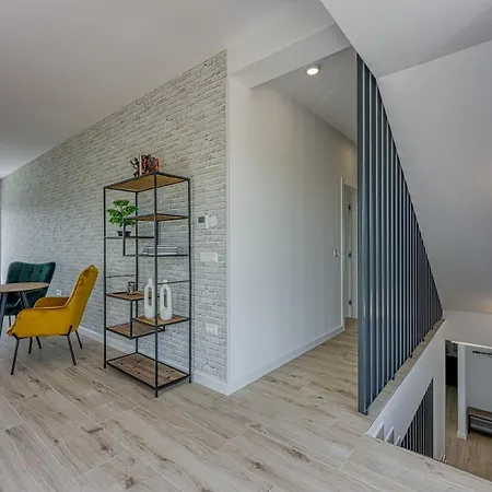 Ivy Villa